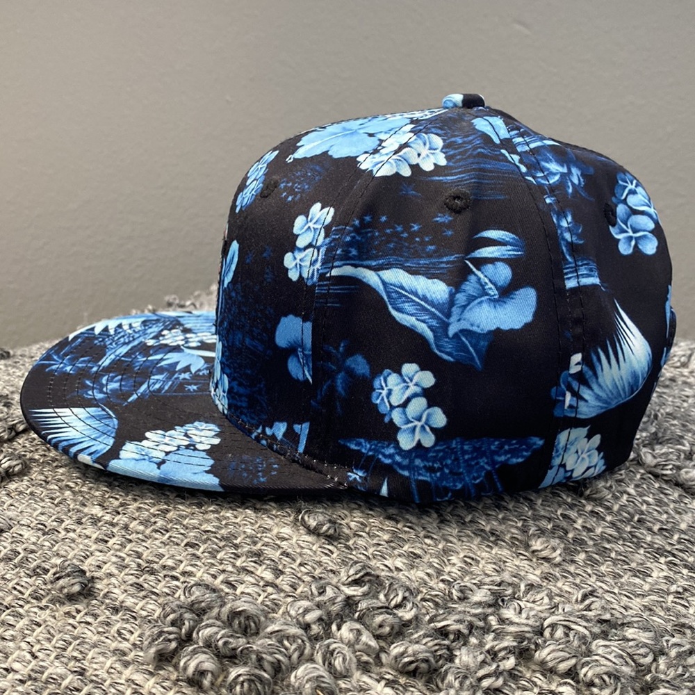 Aloha Army SnapBack - Picture 2 of 7